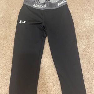 Black Under Armour Girls Capri